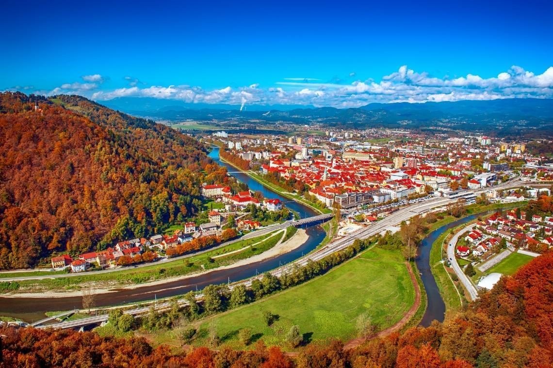 V celjskem mestnem parku obnavljajo znamenito fontano