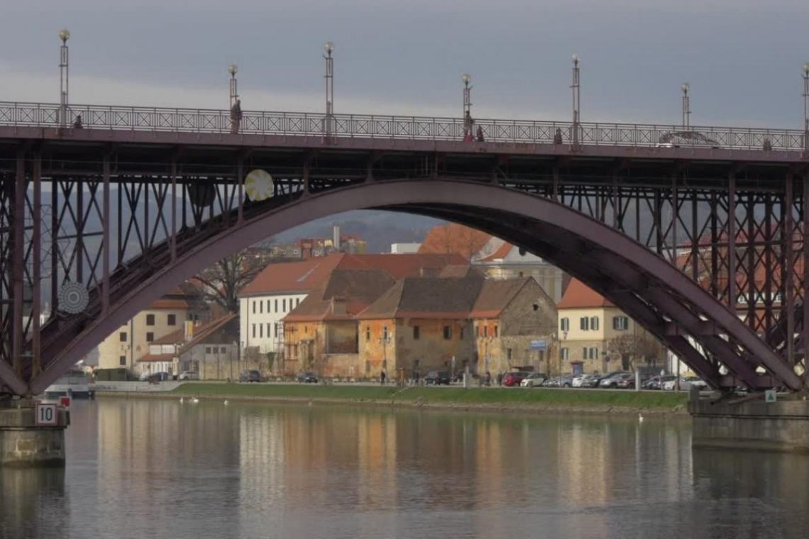 Vodenje mariborske upravne enote začasno prevzema Nika Pozeb Kolenc
