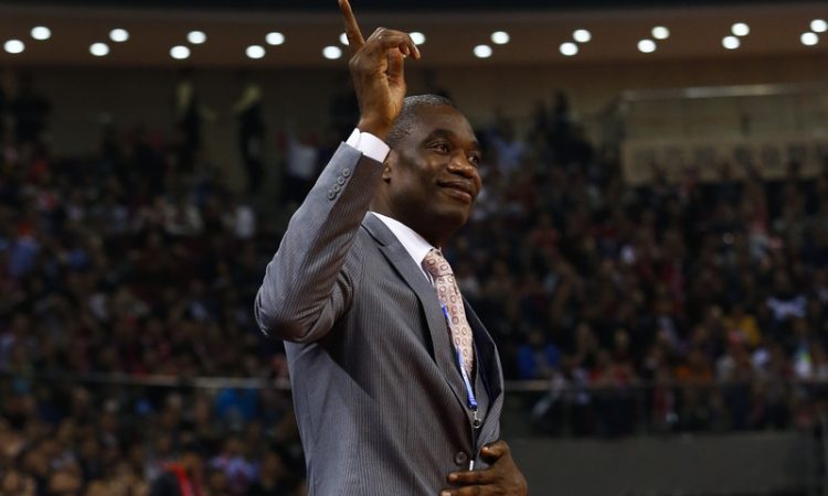 Mutombo se spopada z možganskim tumorjem