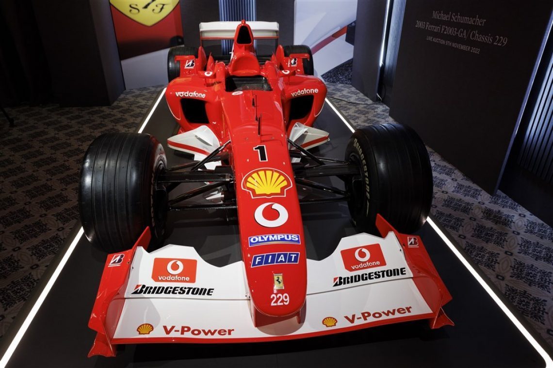 Schumacherjev zmagovalni Ferrari iz 2003 na dražbi prodan za 13 milijonov evrov
