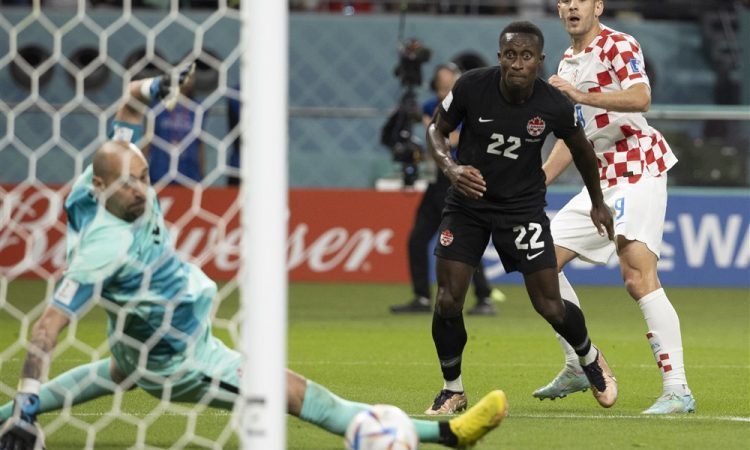 Fifa odprla preiskavo proti Hrvaški, Nemcem visoka kazen
