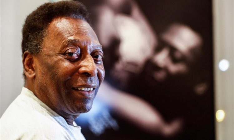 Brazilski mediji: Kemoterapija ne pomaga več, Pele v paliativni oskrbi