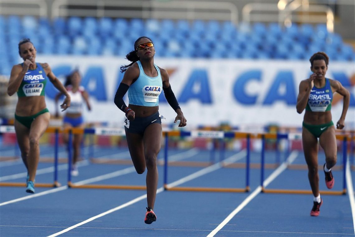 Kipyokei zaradi dopinškega prekrška ostala brez zmage na maratonu v Bostonu