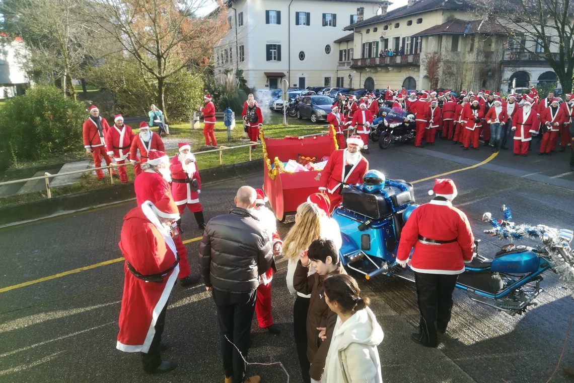 Po Novi Gorici in okolici bodo vozili božički na motorjih