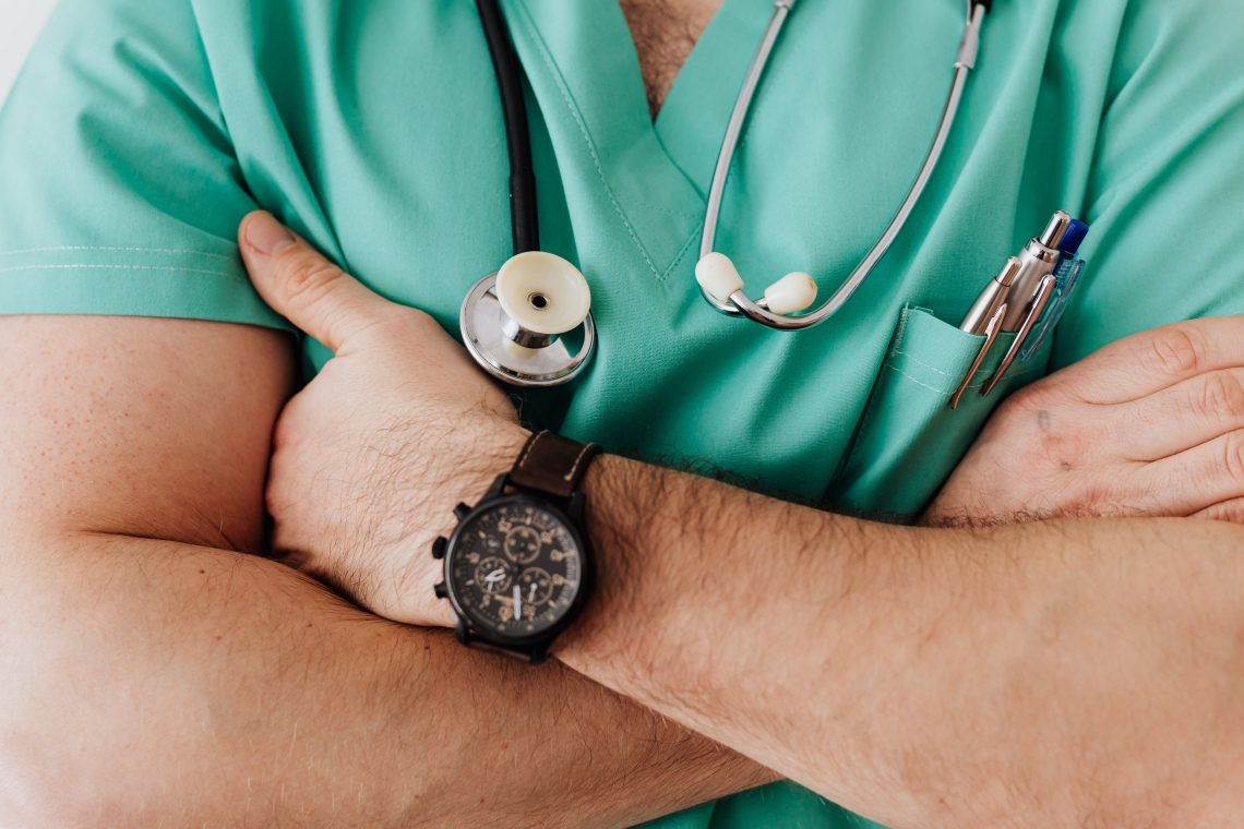 Slovensko zdravniško društvo bo mediator med ministrstvom in Fidesom