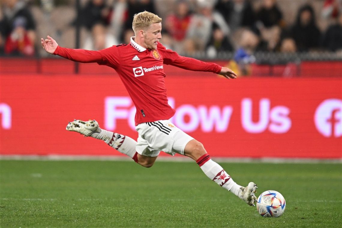 Van de Beek že končal sezono