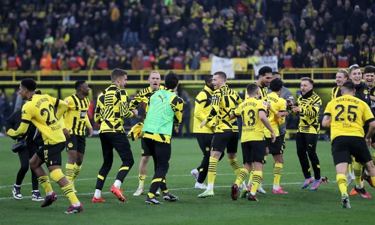 Union začasno spet prvi, Leipzig le s točko, Dortmund odpihnil Freiburg