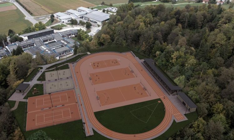 V Ivančni Gorici stekla gradnja športnega parka