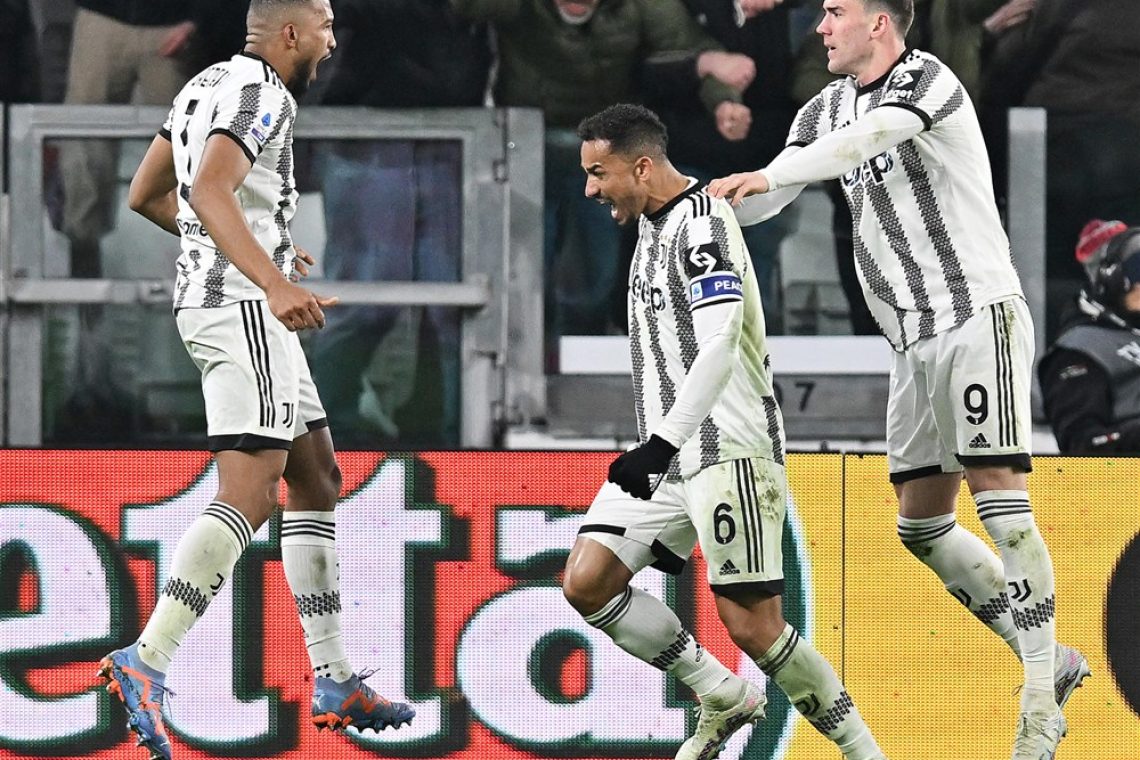 Juventusu mestni derbi, Cremonese do prve zmage 