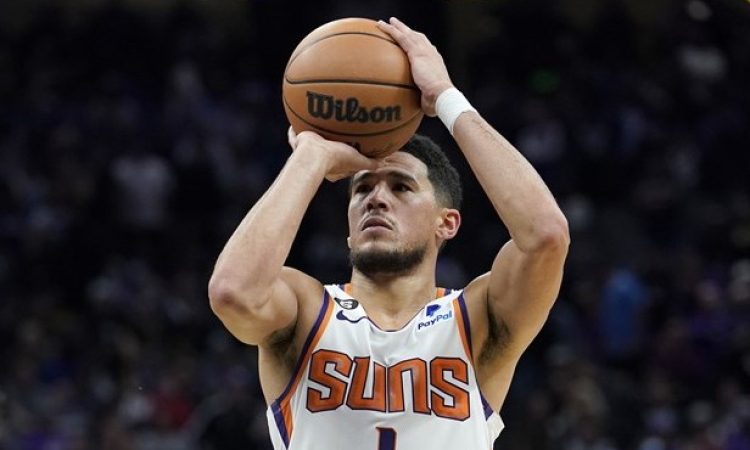 Milwaukee še brez Dragića do nove zmage, Dončićev Dallas že v nedeljo zvečer izgubil