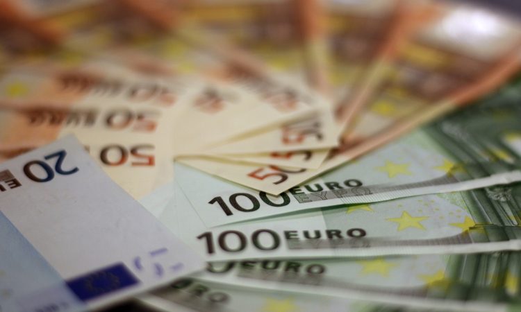Ministrstvo za gospodarstvo turizem in šport za letni program športa namenja 13,6 milijona evrov