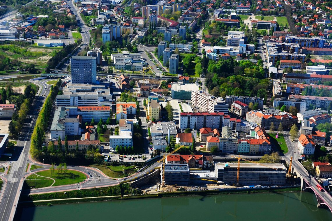 UKC Maribor letos načrtuje uravnotežen rezultat 