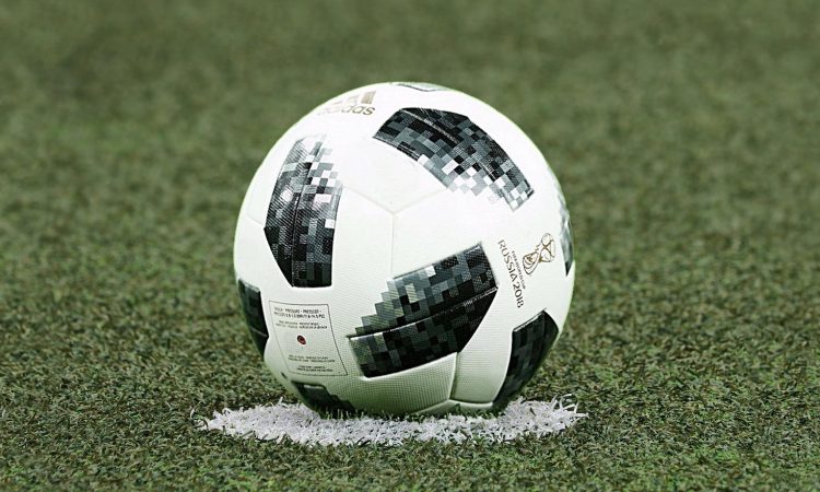 Olimpija prek razpoloženih Kidričanov v pokalni finale