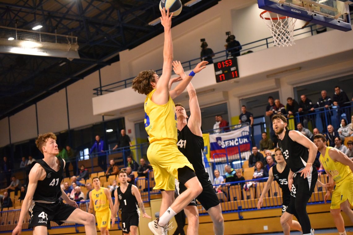 GGD Šenčur - Ilirija 87:72 (23:14, 35:34, 56:51) 