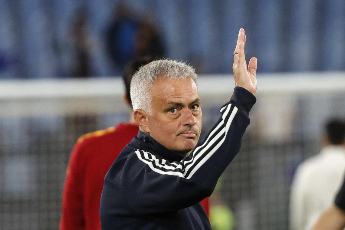 Mourinho dobil dve tekmi prepovedi zaradi žaljenja sodnika