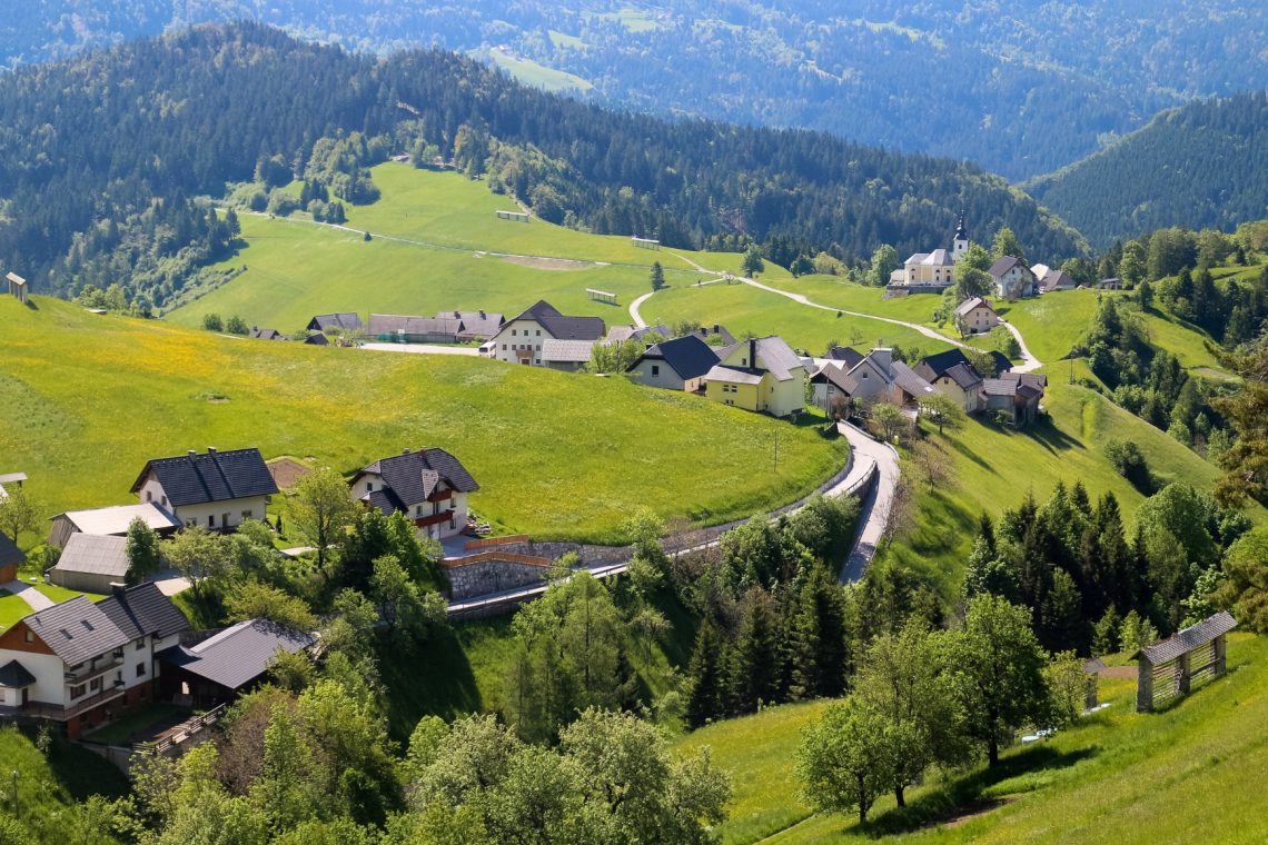 Približno 80 odstotkov naselij v Sloveniji z unikatnim imenom