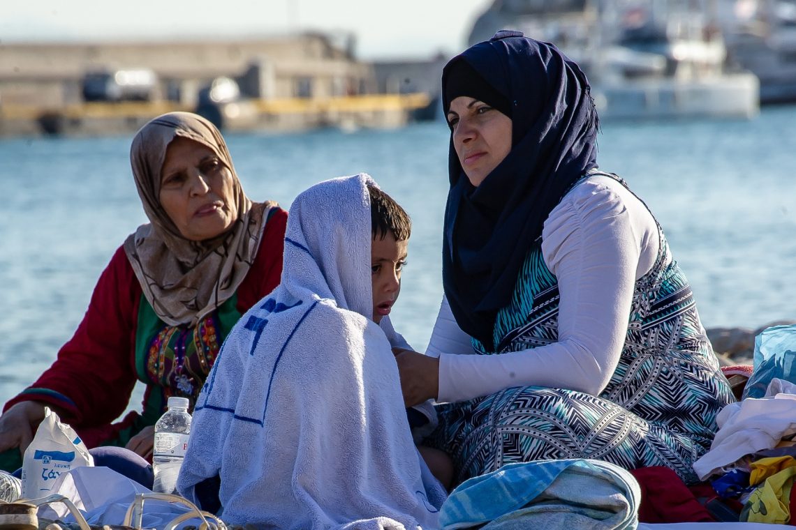 Tržačanke so se v znak solidarnosti z muslimankami kopale oblečene