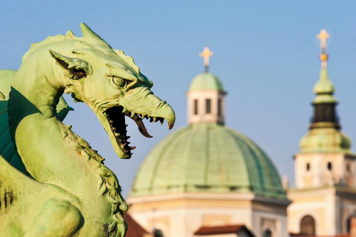 Ljubljanski mestni svetniki o prostorskih aktih, nepremičninah, pa tudi kanalu C0