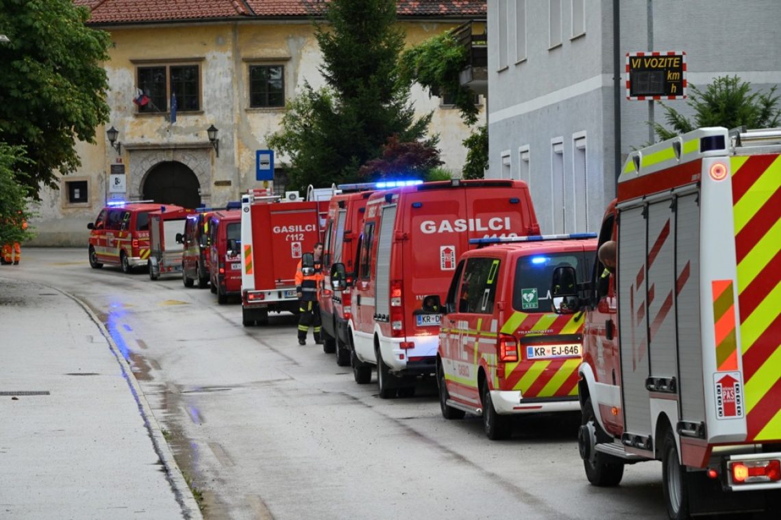 Uprava RS za zaščito in reševanje občinam povrnila intervencijske stroške 