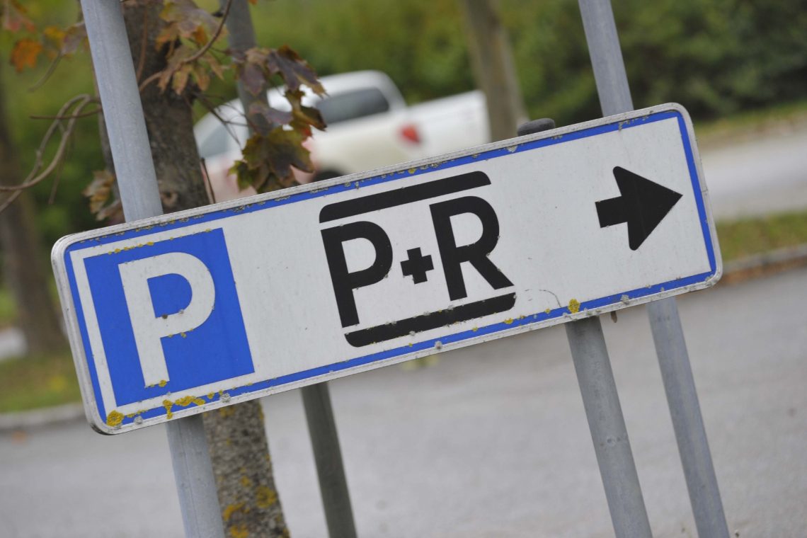 Kranj dobil prvo parkirišče P+R