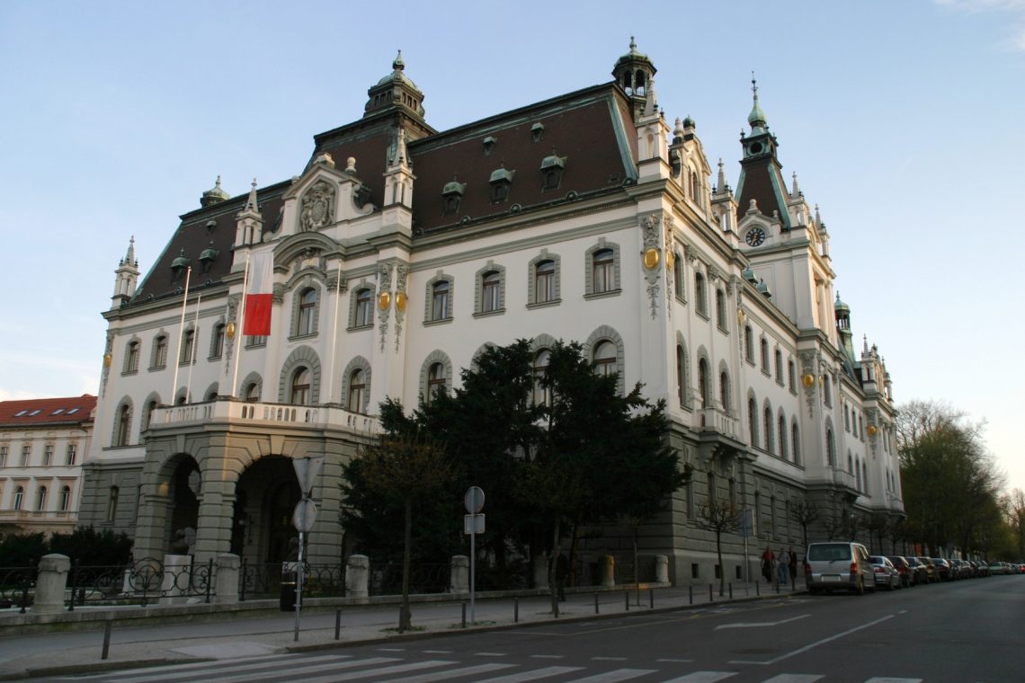 S tradicionalnimi dobrodošlicami v novo akademsko leto
