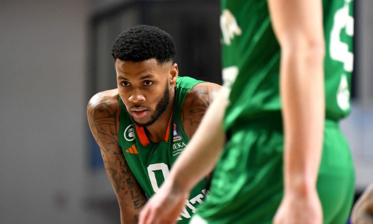 Studentski centar - Cedevita Olimpija 82:78 (22:25, 40:46, 61:60) 