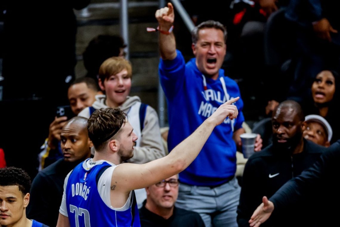Dončić dosegel 40 točk, a ob porazu Dallasa proti Milwaukeeju