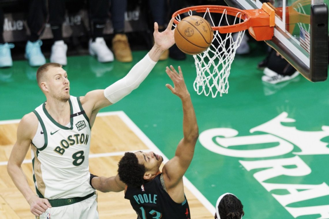 Boston do 40. zmage v sezoni, poraz prvakov