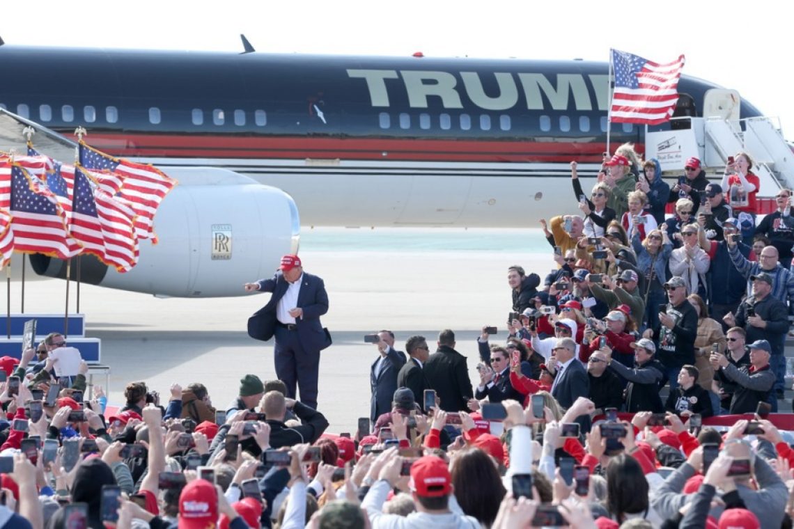 Trump nezmožen plačati 464 milijonov dolarjev varščine sodišču