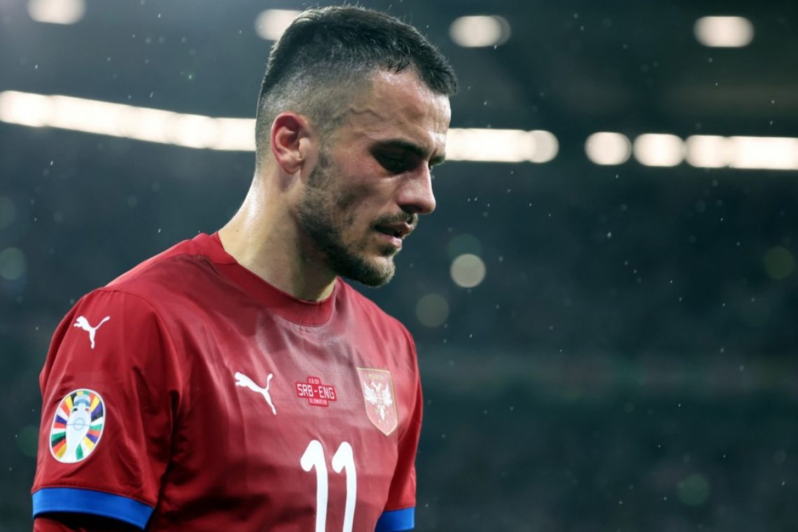 Kostić na pregled poškodovanega kolena