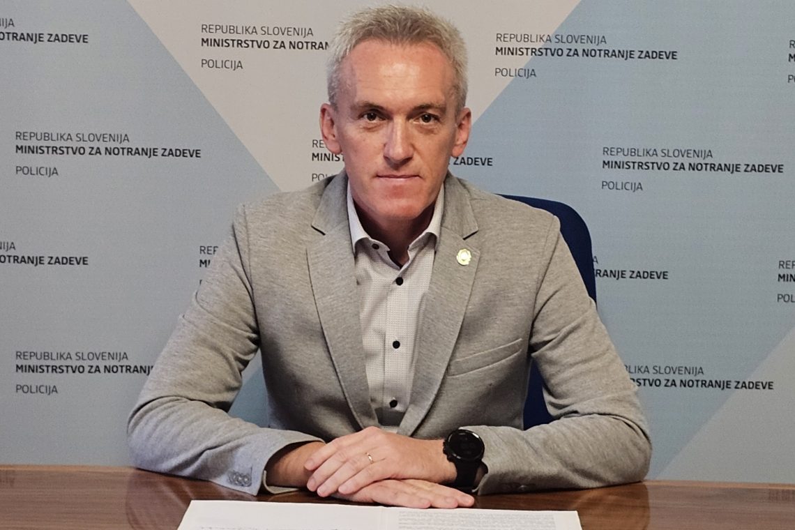 Osumljenci vlomov v bankomate v priporu