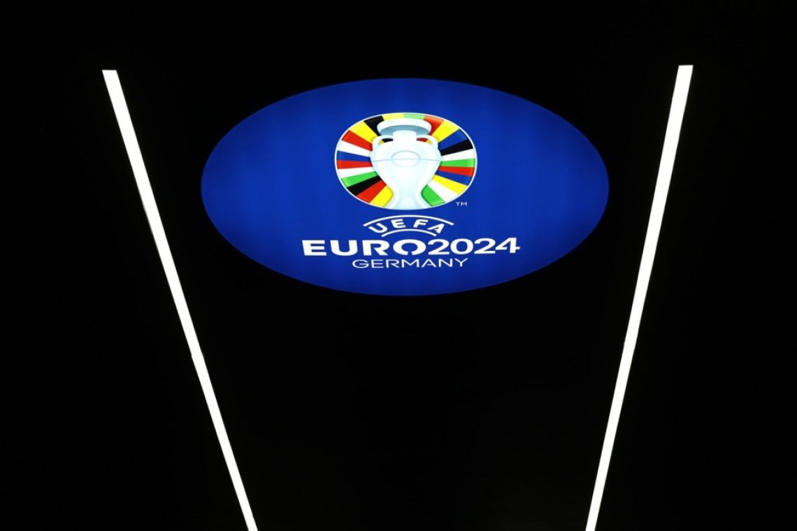 Uefa svari pred ilegalnimi vstopnicami