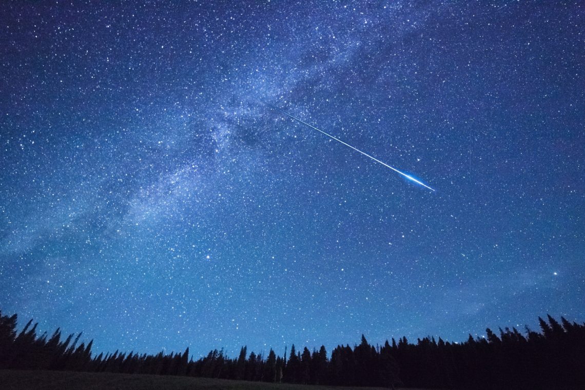 Naslednji dve noči priložnost za nočno opazovanje meteorskih rojev