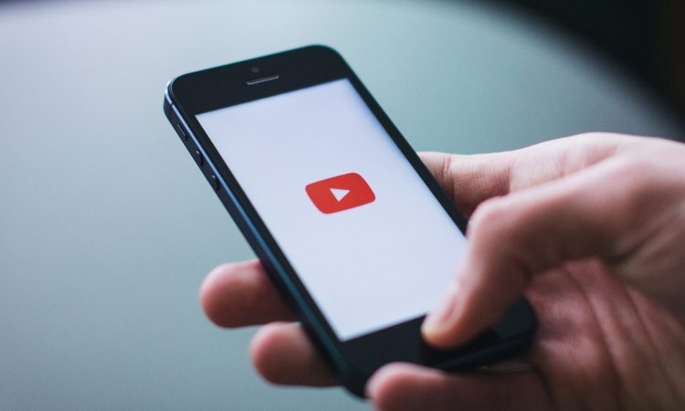 Cristiano Ronaldo odprl svoj kanal na Youtubu