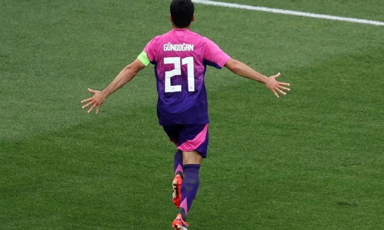 Manchester City tudi uradno potrdil prihod Gündogana