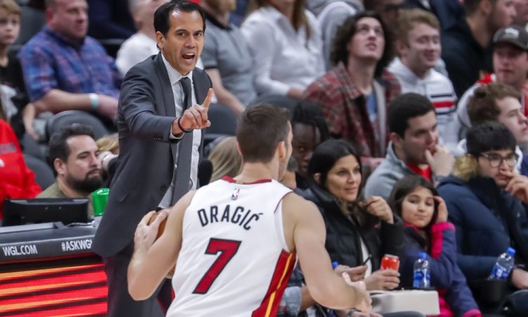 Goran Dragić se v velikem slogu poslavlja od košarke
