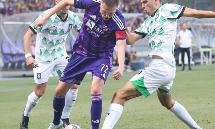Večni nogometni derbi Maribora in Olimpije brez zmagovalca