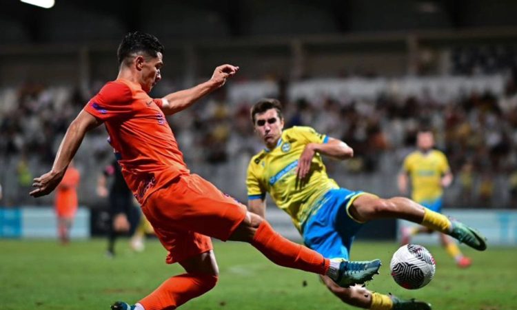 Nogometaši Kopra in Celja so se razšli z 0:0.