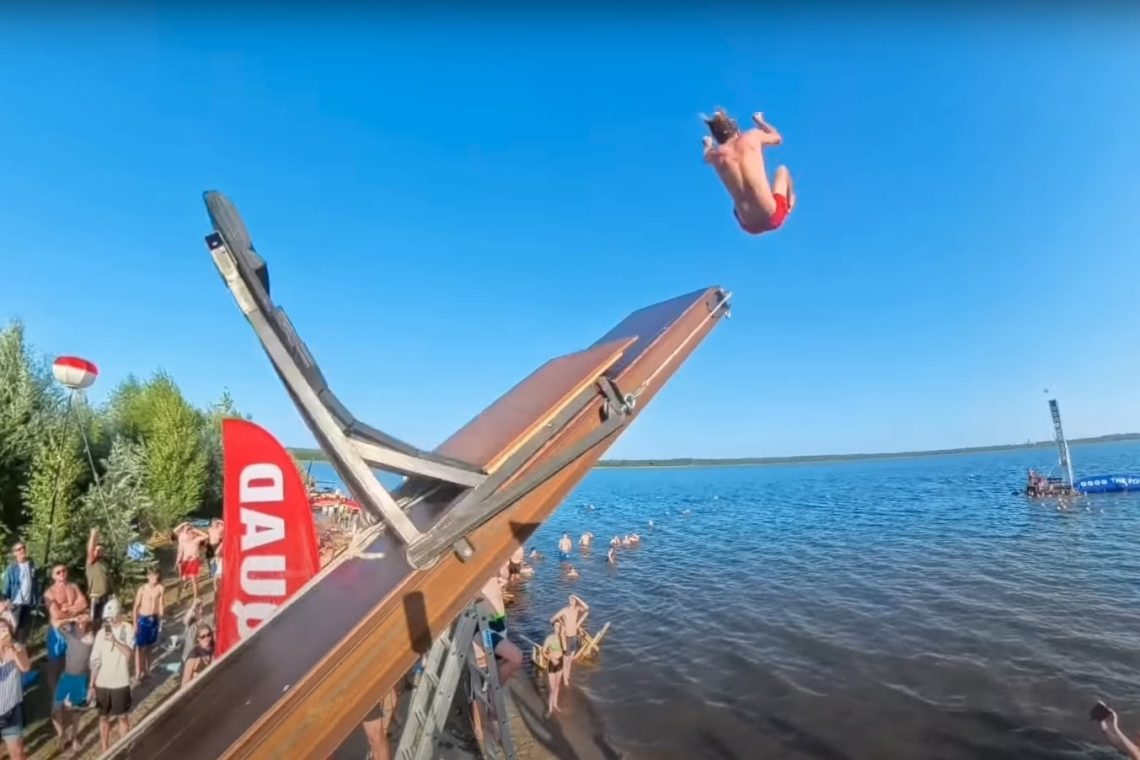 S topom Dunking Devils človek poletel 43 metrov