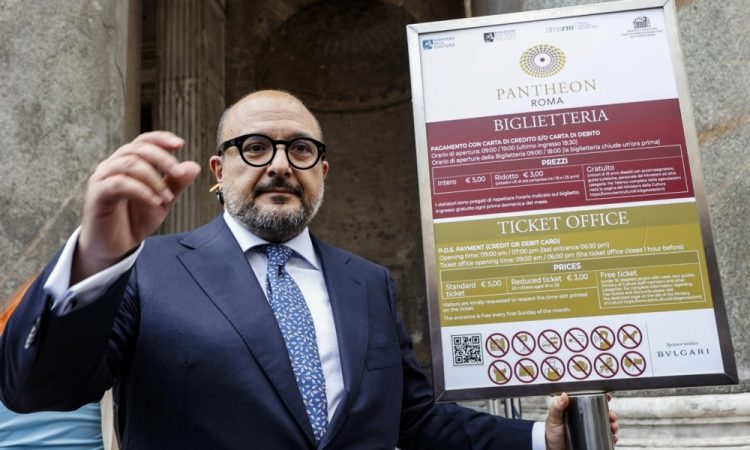 Italijanski kulturni minister po aferi odstopil
