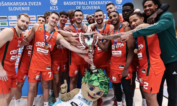 Cedevita Olimpija trinajstič najboljša v slovenskem superpokalu