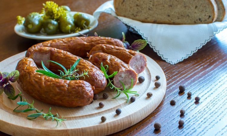 Medvode danes v znamenju kranjske klobase