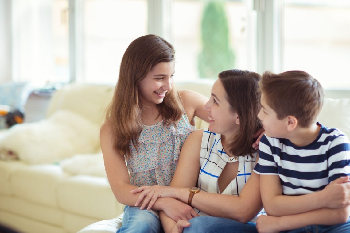 Brezplačno cepljenje proti HPV za vse do 26. leta - pomemben korak k zaščiti zdravja mladih generacij