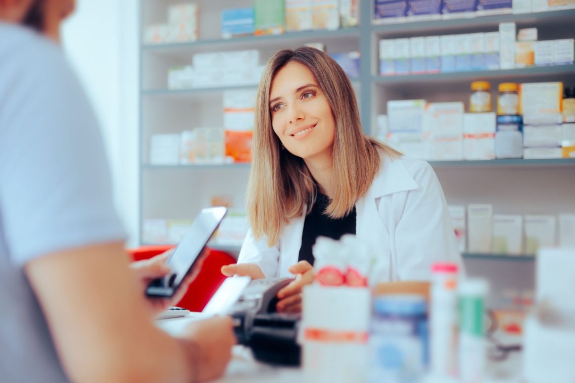 Pomembna vloga magistrov farmacije pri preprečevanju neželenih učinkov zdravil