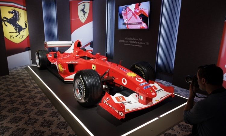 Na dražbo Schumacherjev bolid Ferrari 248 F1