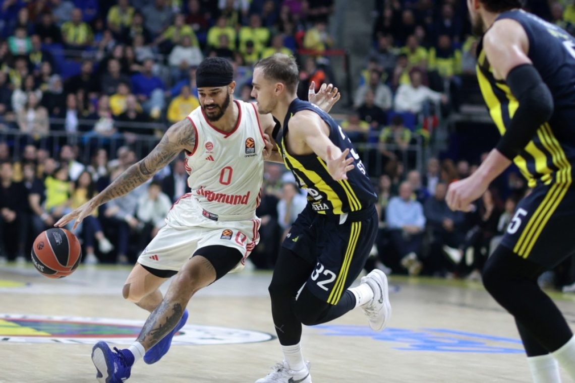 Fenerbahče v vodstvu v košarkarski evroligi
