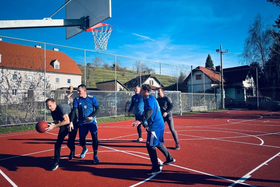 Na Ptuju prenovili športno igrišče na Vičavi