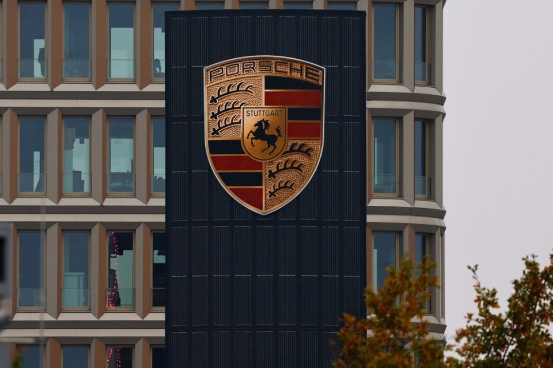 Porsche razmišlja o večinskem prevzemu Bugatti Rimca