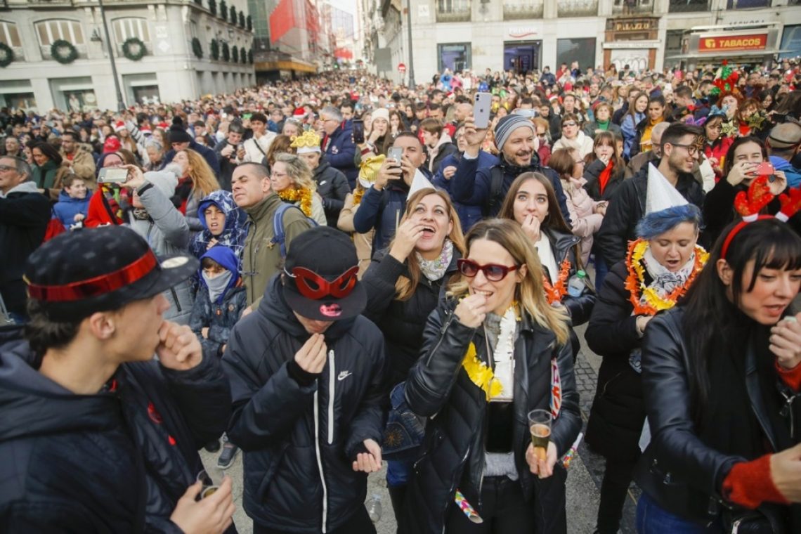 Na silvestrovo po svetu različne navade in običaji za srečo