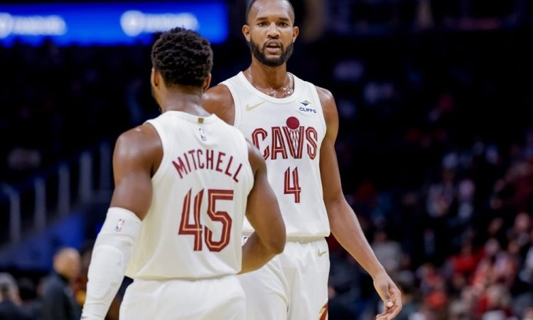 Cleveland z zmago v Dallasu potrdil prvo mesto v ligi